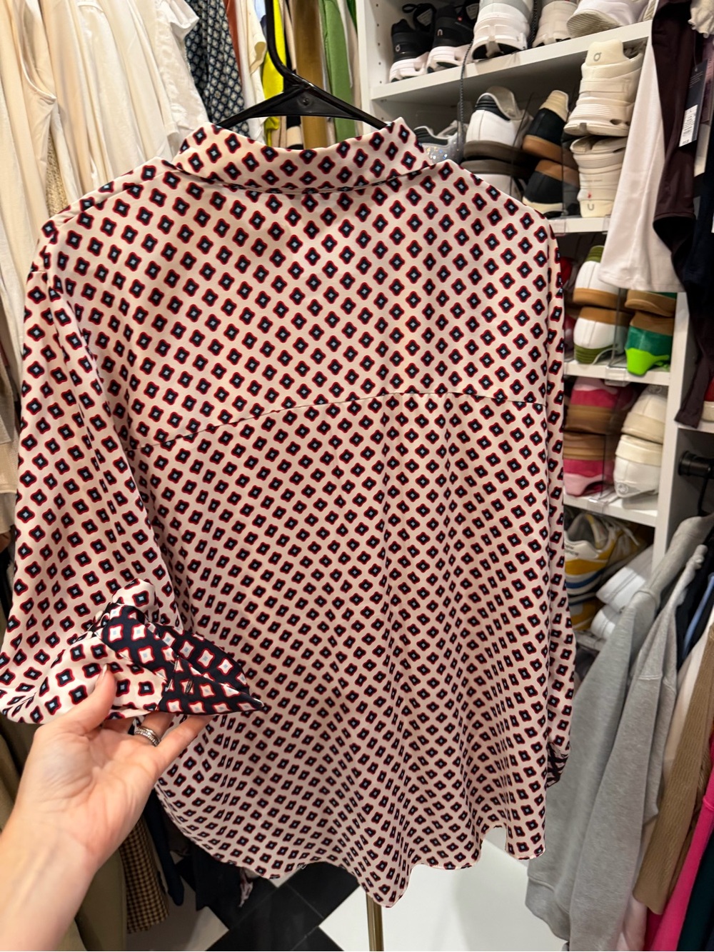 Zara Pink and Black Geometric Print Button-Down Blouse - Picture 4 of 5